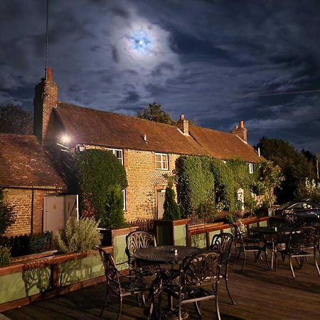 Heaven'S Kitchen At Squirrel Inn 고달밍 외부 사진