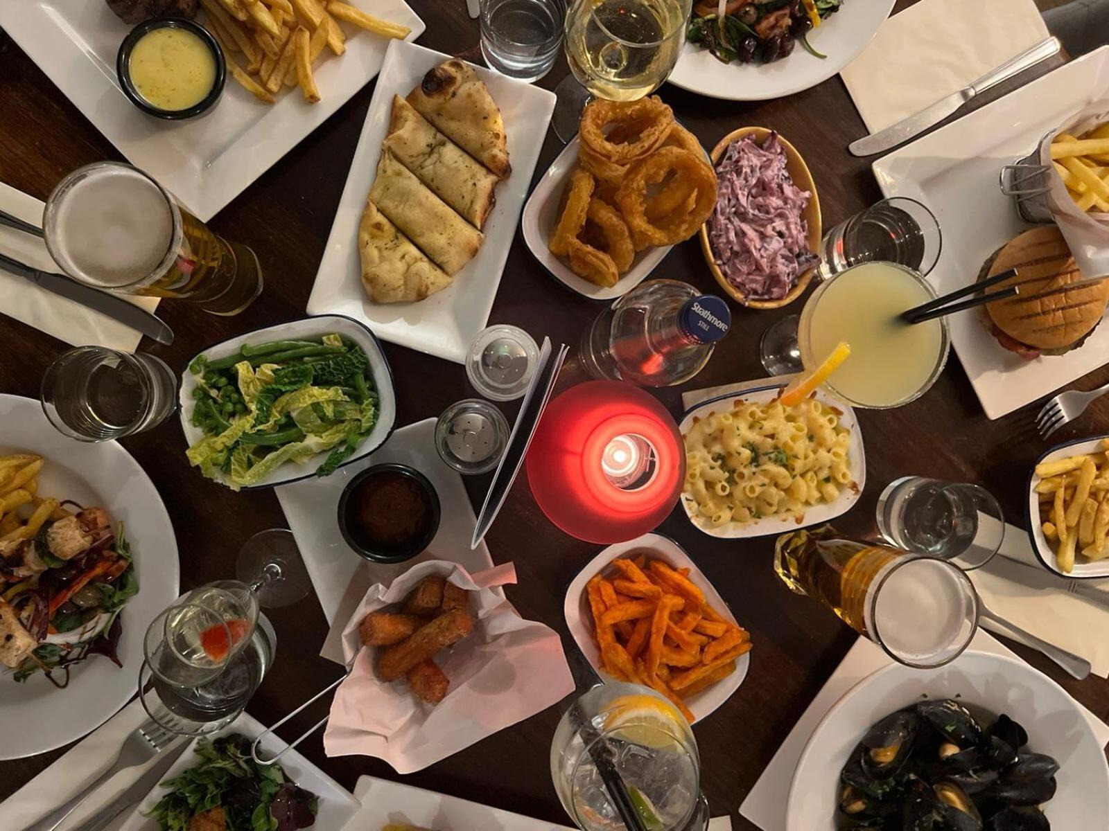 Heaven'S Kitchen At Squirrel Inn 고달밍 외부 사진
